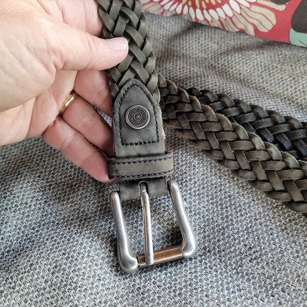 Levi's leather braided belt, dark brown, size 38